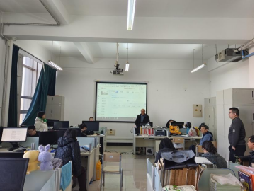 軟件工程系融合“AI+思政”開展教學創新與教研活動，助力軟件技術開發人才培養