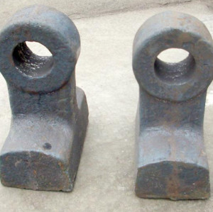 兆能錘頭 雙金屬?gòu)?fù)合錘頭與高鉻錘頭的價(jià)格解析及破碎機(jī)專(zhuān)用錘頭廠(chǎng)家指南